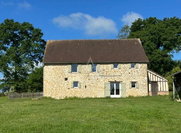 Deux maisons - 11 Hectares