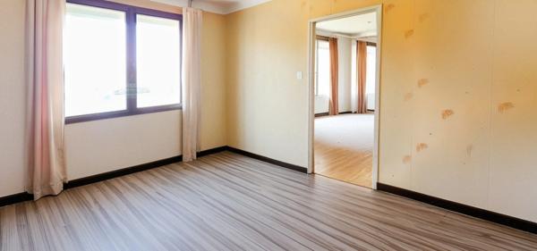 Maison à vendre 10 pièces AUREILHAN (65) composée de 2 appartements indépendants