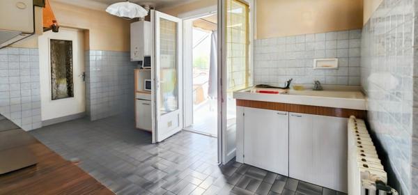 Maison à vendre 10 pièces AUREILHAN (65) composée de 2 appartements indépendants