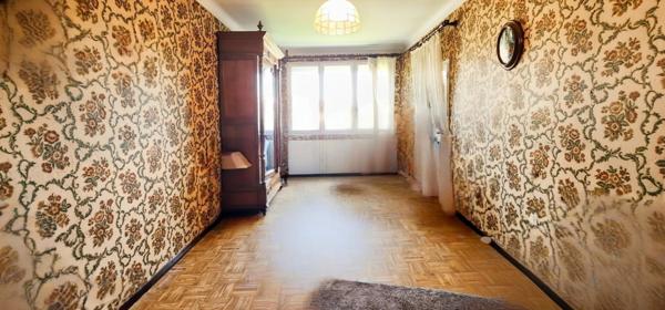 Maison à vendre 10 pièces AUREILHAN (65) composée de 2 appartements indépendants