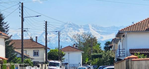 Maison à vendre 10 pièces AUREILHAN (65) composée de 2 appartements indépendants