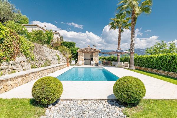 Vente Villa de luxe Gattières 5 Pièces 183 m²