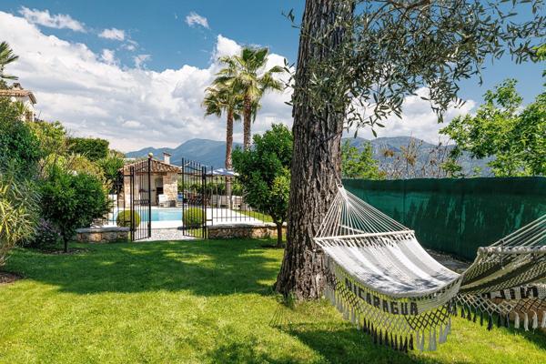 Vente Villa de luxe Gattières 5 Pièces 183 m²