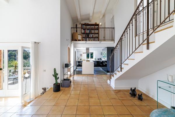 Vente Villa de luxe Gattières 5 Pièces 183 m²