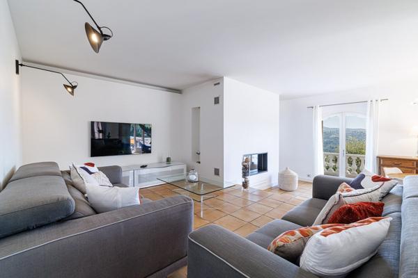 Vente Villa de luxe Gattières 5 Pièces 183 m²
