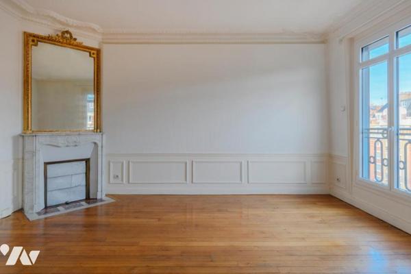 PARIS 12 / BEL-AIR - 3 PIECES HAUSSMANNIEN DERNIER ETAGE ASCENSEUR VUE DEGAGEE + 2 CHAMBRES + CAVE