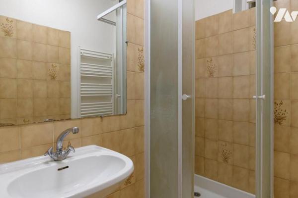 PARIS 12 / BEL-AIR - 3 PIECES HAUSSMANNIEN DERNIER ETAGE ASCENSEUR VUE DEGAGEE + 2 CHAMBRES + CAVE