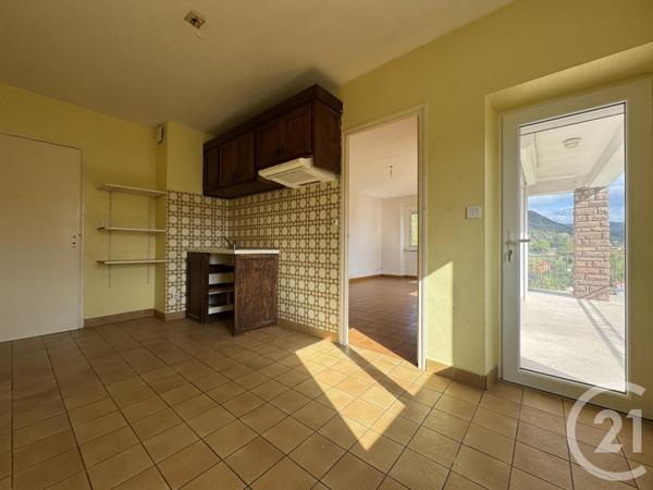 Appartement T4 à vendre  4 pièces - 84,40 m2 ST AFFRIQUE - 12