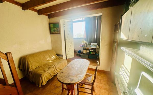 Appartement à vendre    2 pièces • 32,93 m2 La Seyne-sur-Mer