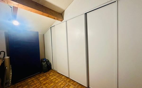 Appartement à vendre    2 pièces • 32,93 m2 La Seyne-sur-Mer