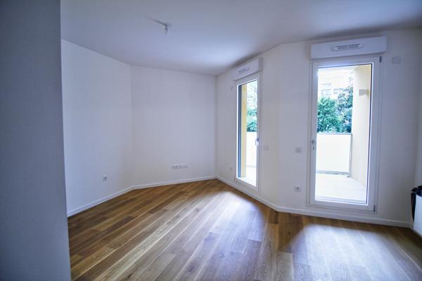 Appartement Suresnes 3 pièce(s) 60.94 m2 , Suresnes