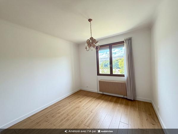 Maison Cenon 6 pièce(s) 140 m2 , Cenon