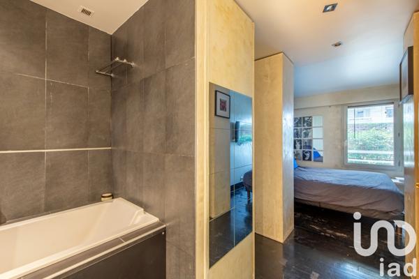 Appartement à vendre 5 pièces 121 m² Suresnes