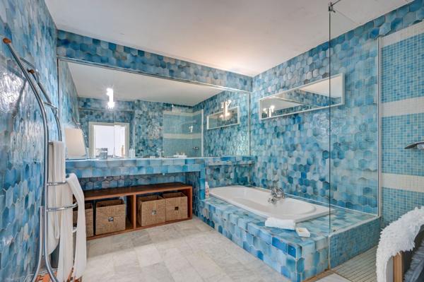 Vente Maison de luxe Ventabren 7 Pièces 218 m²
