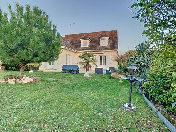 PAVILLON INDEPENDANT - 140M² - 5 CHAMBRES - SOUS SOL TOTAL - JARDIN - 60290 CAUFFRY