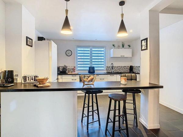 PAVILLON INDEPENDANT - 140M² - 5 CHAMBRES - SOUS SOL TOTAL - JARDIN - 60290 CAUFFRY