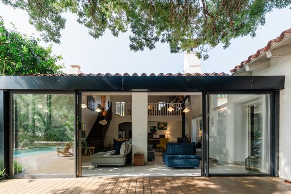 Vente Maison de luxe Saint-Estève 8 Pièces 226 m²