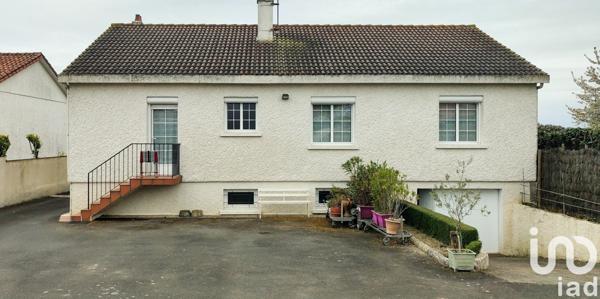 Maison 4 pièces de 103 m² à Saint-Fulgent (85250)