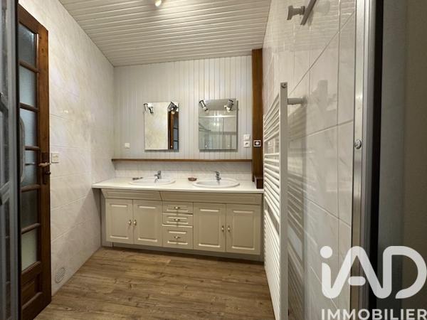 Maison à vendre 5 pièces 114 m² Pont-sur-Yonne