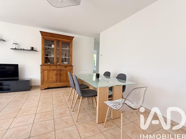 Maison à vendre 4 pièces 82 m² Saint-Martial-de-Vitaterne