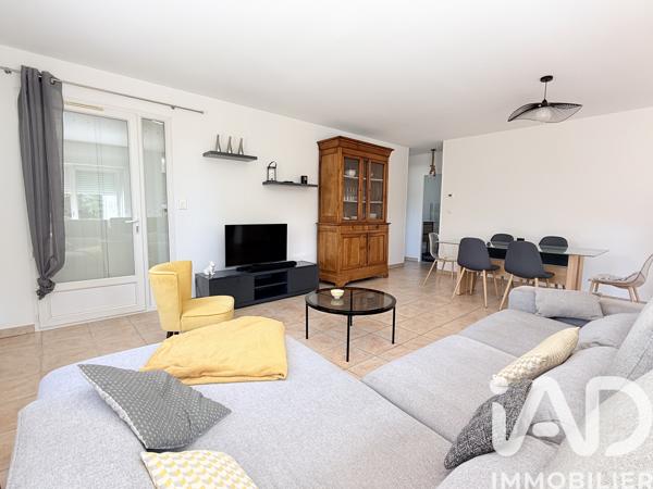 Maison à vendre 4 pièces 82 m² Saint-Martial-de-Vitaterne