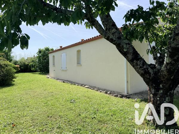 Maison à vendre 4 pièces 82 m² Saint-Martial-de-Vitaterne