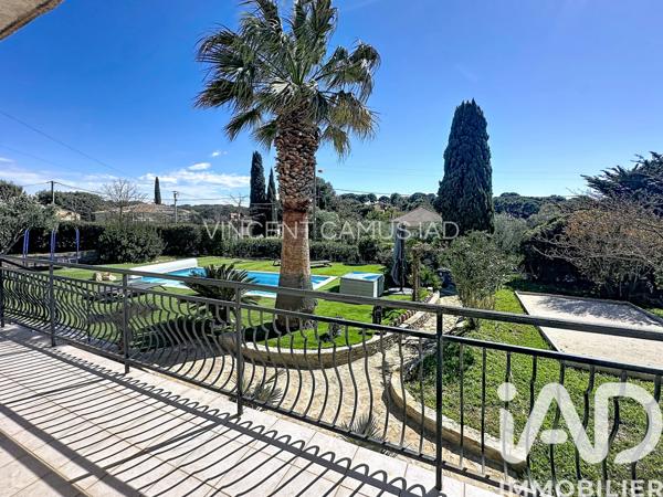 Maison à vendre 10 pièces 260 m² Sanary-sur-Mer