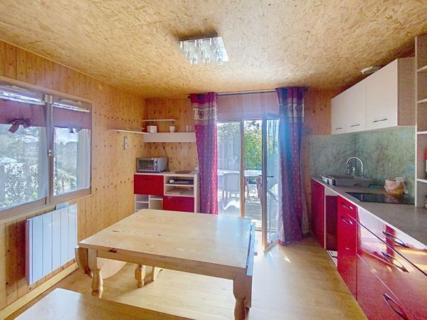 CRAPONNE SUR ARZON Deux Chalets en Mélèze sur plus de 1000 m2 de terrain