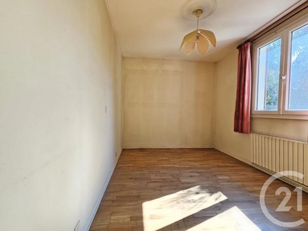 Appartement F3 à vendre  3 pièces - 52,55 m 2   ST MAUR DES FOSSES  - 94