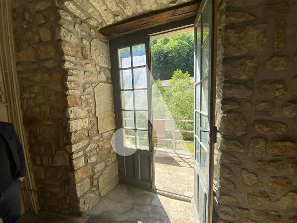Appartement 2 pièces 203 m2