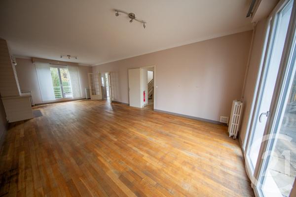 Maison à vendre  8 pièces - 178,65 m2 LE TAILLAN MEDOC - 33