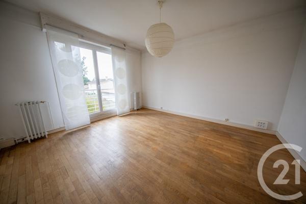 Maison à vendre  8 pièces - 178,65 m2 LE TAILLAN MEDOC - 33