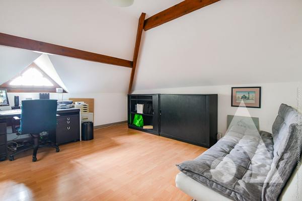 Maison 8 pièces 223 m2