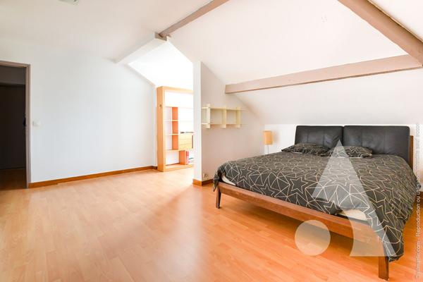 Maison 8 pièces 223 m2