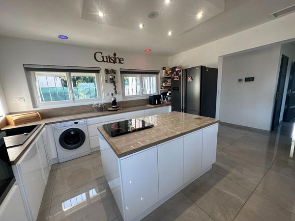 Villa 7 pièces-Martigues