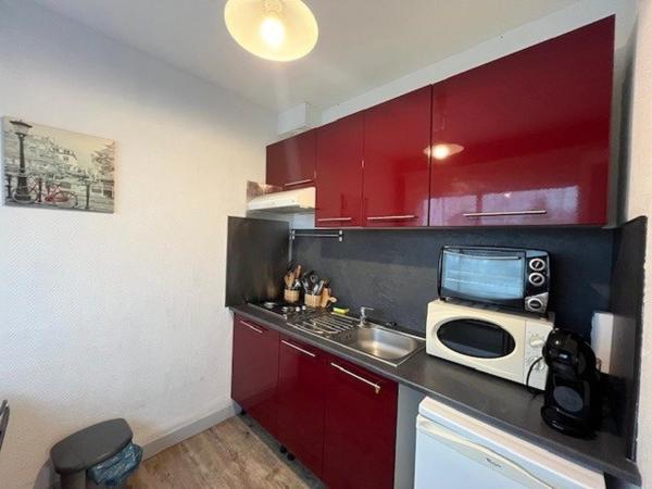 Spécial investisseur!!! A vendre immeuble composé de 12 appartements