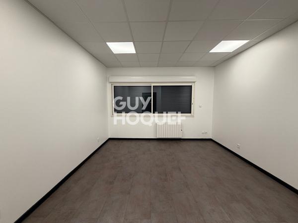 Local d'activité Saint Ouen De Thouberville 490m2