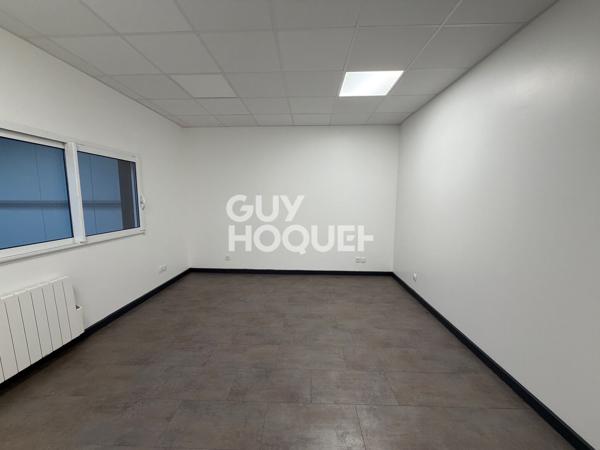Local d'activité Saint Ouen De Thouberville 490m2