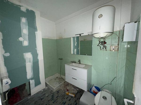 Appartement à SAISIR ET RAFRAICHIR