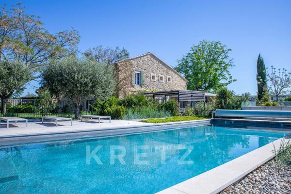 Propriété d'exception - restauration de charme - piscine et jardin paysagé - vue panoramique