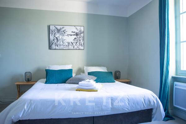 Propriété d'exception - restauration de charme - piscine et jardin paysagé - vue panoramique