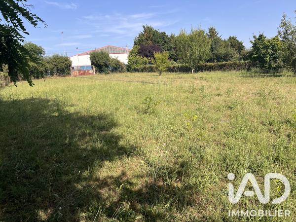 Terrain à vendre 2 136 m² Naintré