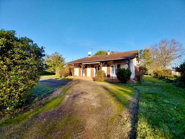 Maison St Antoine De Breuilh 5 pièce(s) 101 m2