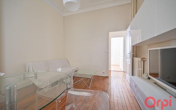 Appartement à vendre    3 pièces • 46,02 m2 Clichy