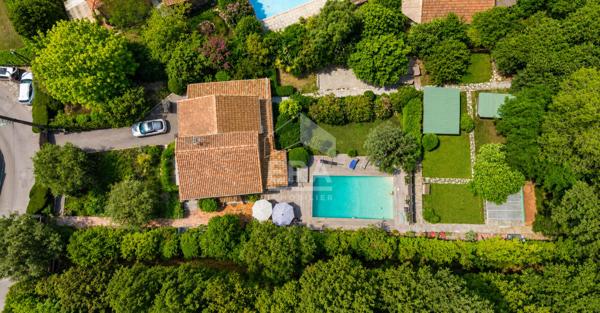 Maison Le Cannet 6 pièces 188 m2