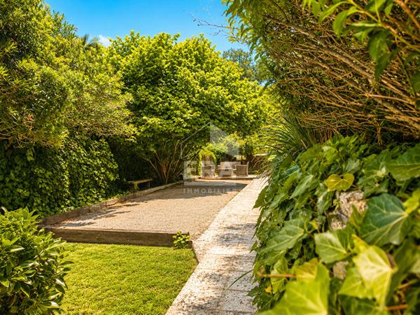 Maison Le Cannet 6 pièces 188 m2