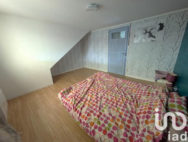 Maison 7 pièces de 180 m² à Balanzac (17600)