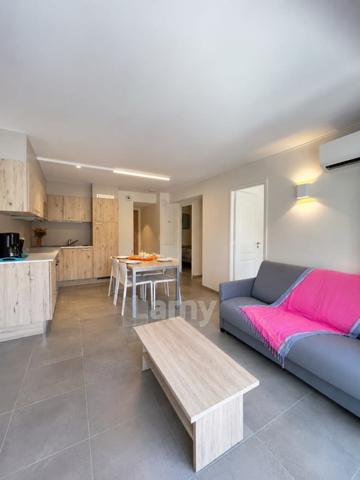 Appartement t3 avec loggia - garage et cave - piscines et tennis