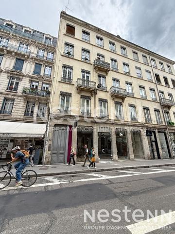 À VENDRE T1 bis lumineux de 29 m² Cours Vitton Lyon 6ème