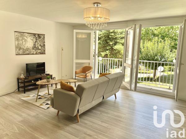 Location appartement 4 pièces 95 m² Montigny-le-Bretonneux